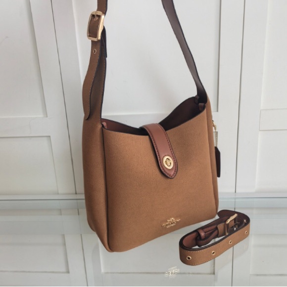 Coach Hadley convertible crossbody bag - Picture 5 of 8